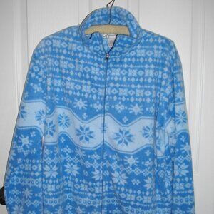 Women's Dress Barn snowflake patterned light blue zip up fleece. Large. New.